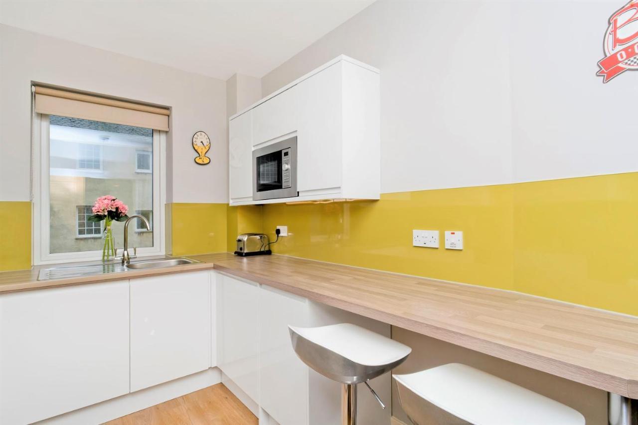 Charming Old Town 2 Bed Apt, 2Mins From Royal Mile Edinburgh Dış mekan fotoğraf