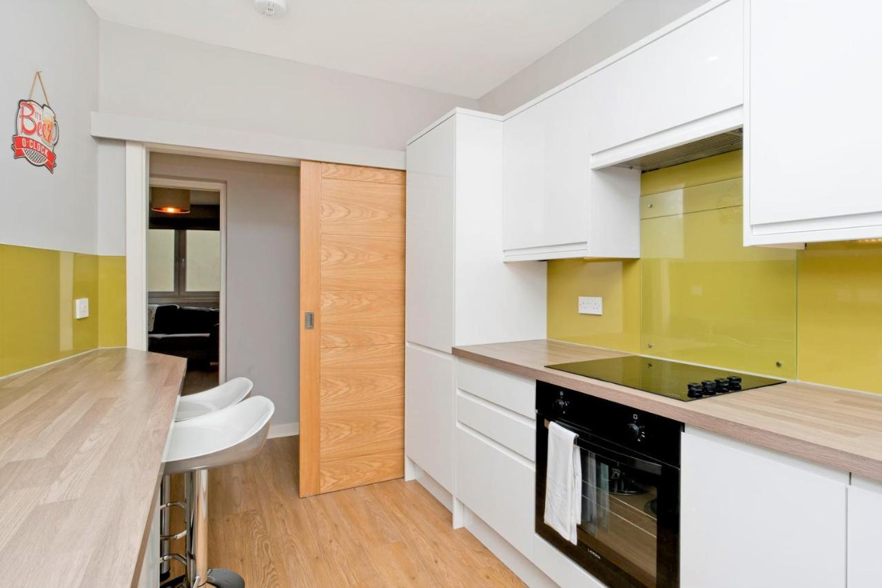 Charming Old Town 2 Bed Apt, 2Mins From Royal Mile Edinburgh Dış mekan fotoğraf