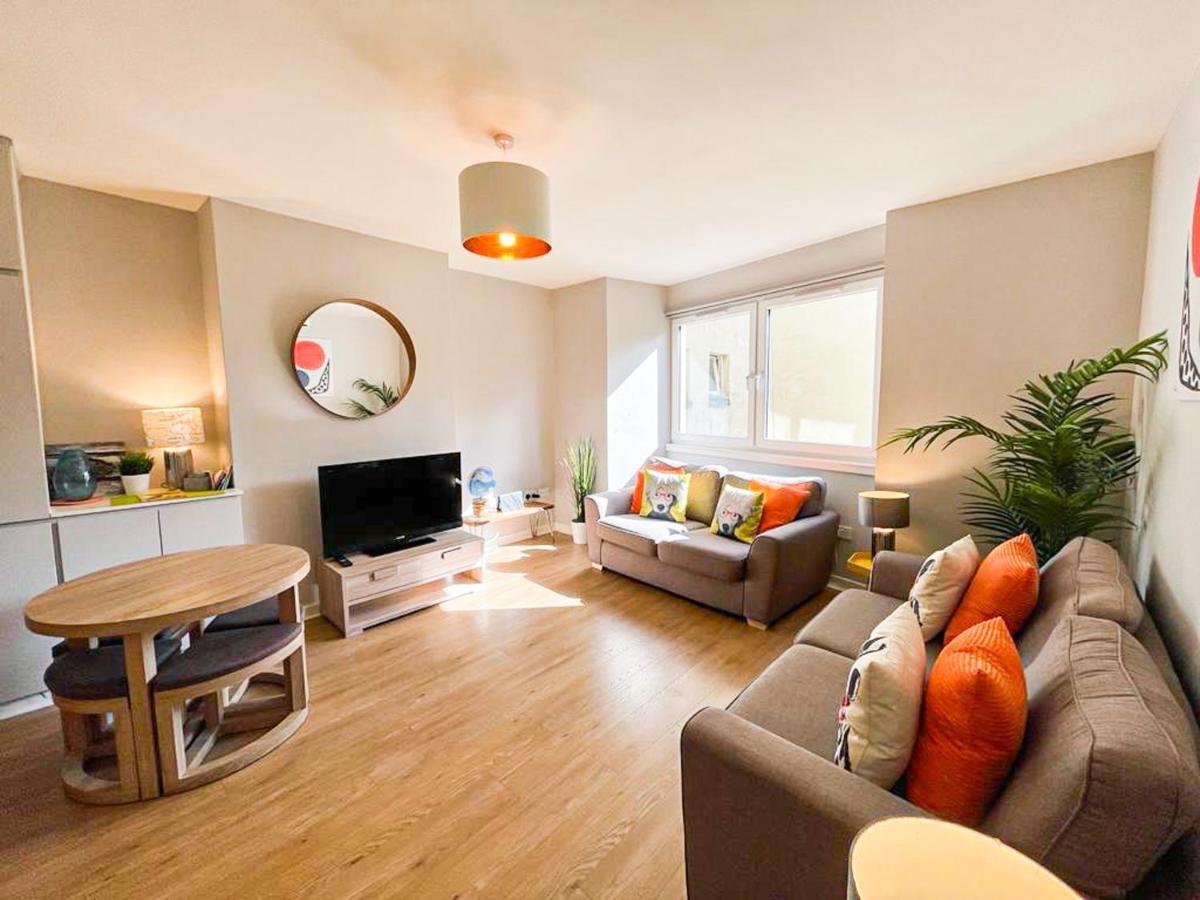 Charming Old Town 2 Bed Apt, 2Mins From Royal Mile Edinburgh Dış mekan fotoğraf