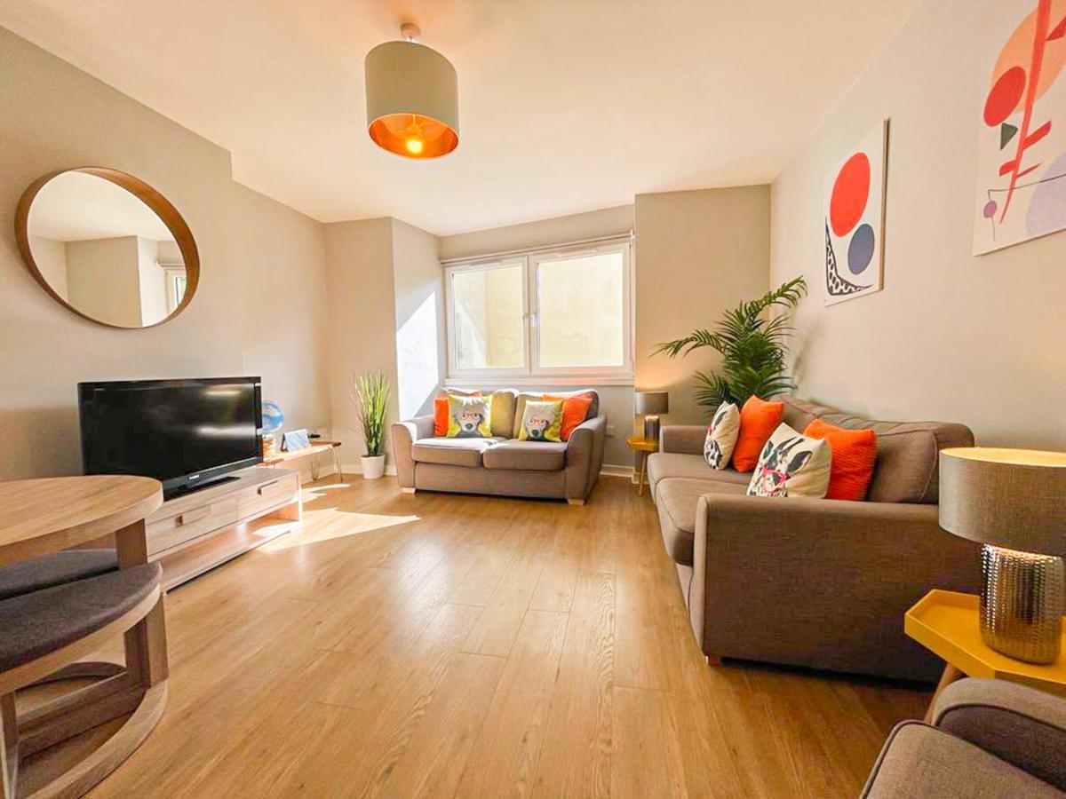 Charming Old Town 2 Bed Apt, 2Mins From Royal Mile Edinburgh Dış mekan fotoğraf